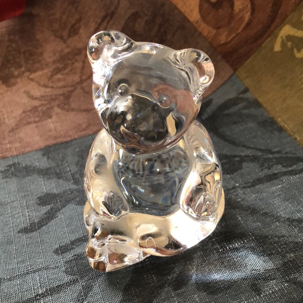 🛍️5/$20🛍️EUC Crystal Bear Figurine/Paperweight.